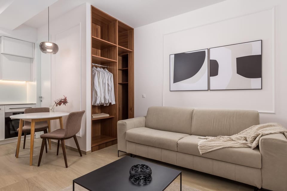 Living room, Seating area, Dining area