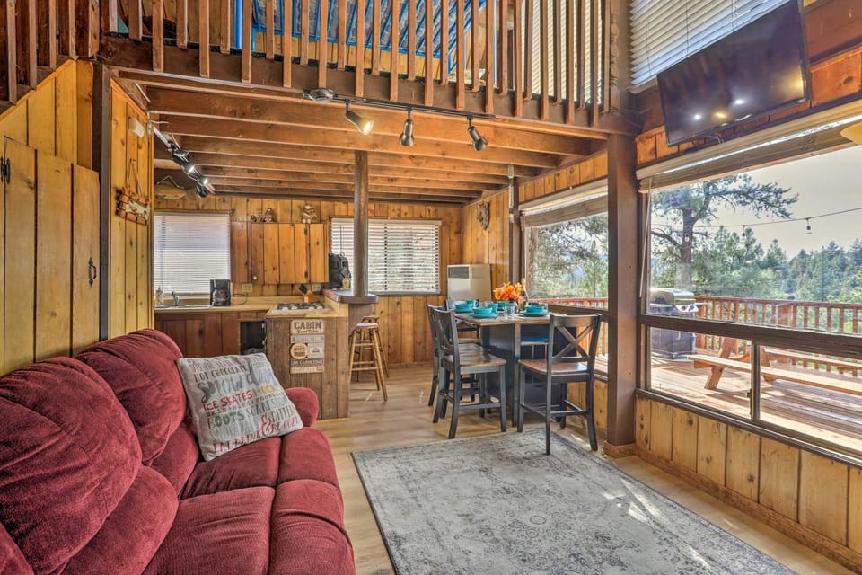 Quiet Big Bear City Cabin w/ Loft: 5 Mi to Village Cabin in Southern California