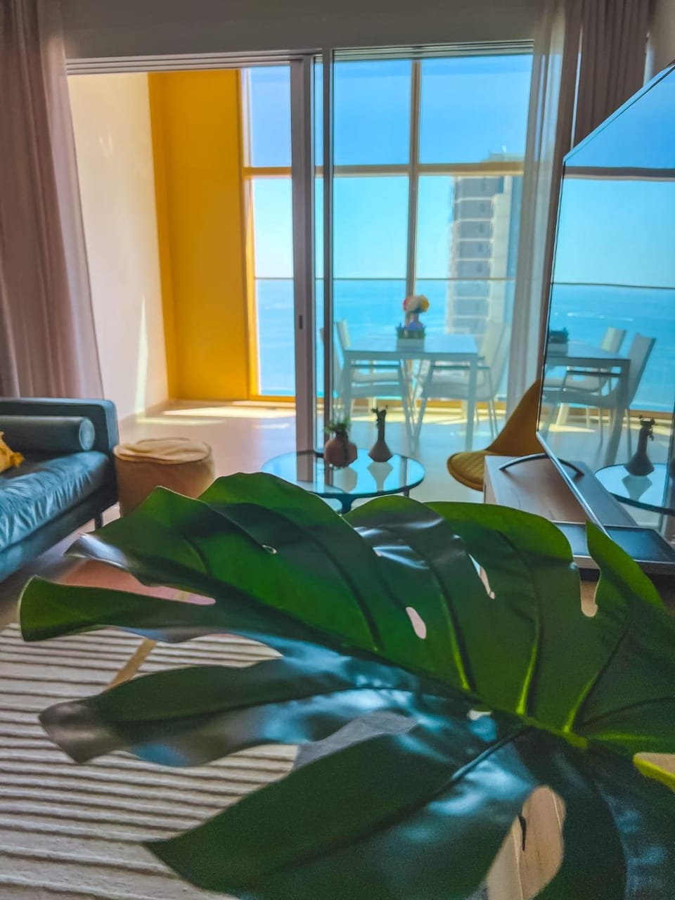 Living room, Sea view