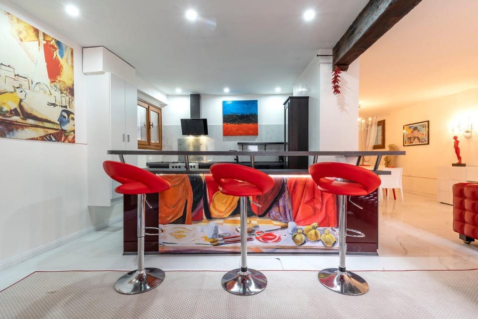 Lounge or bar, kitchen