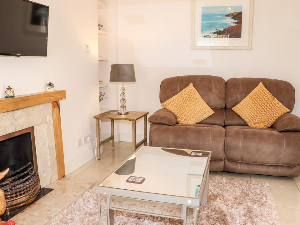 Lane Cottage House in Ireland