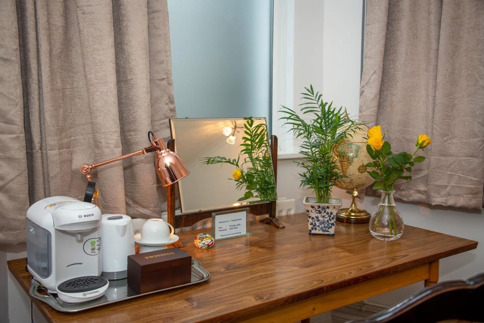 Coffee/tea facilities