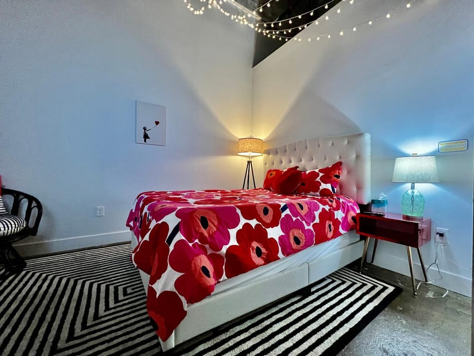 Bed, Bedroom