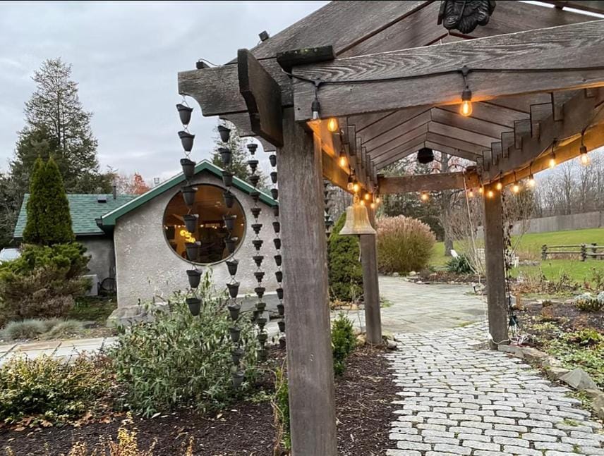 New Park Venue & Suites Hotel in Cayuga Lake