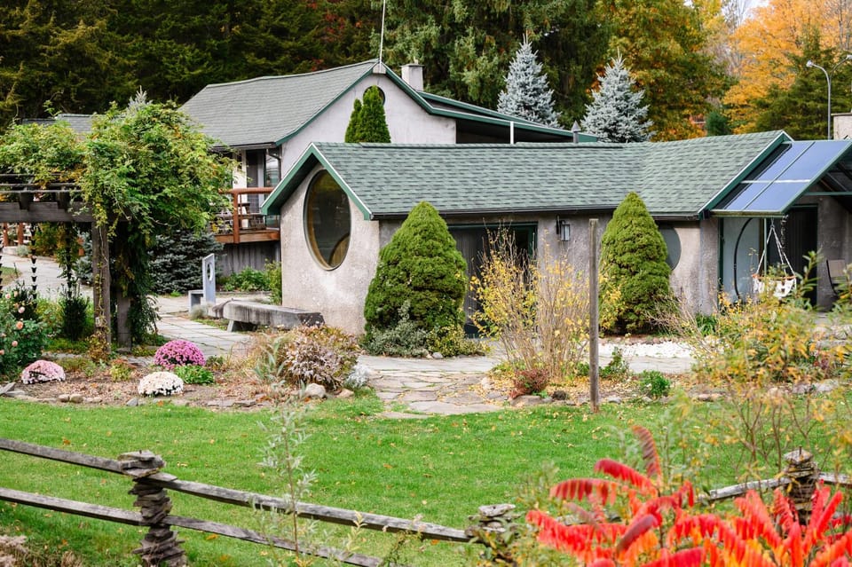 New Park Venue & Suites Hotel in Cayuga Lake