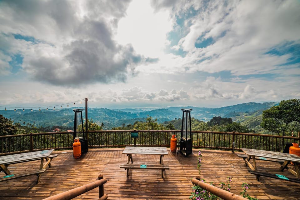 View (from property/room), Balcony/Terrace, Mountain view, Internal: Not applicable to any particular room