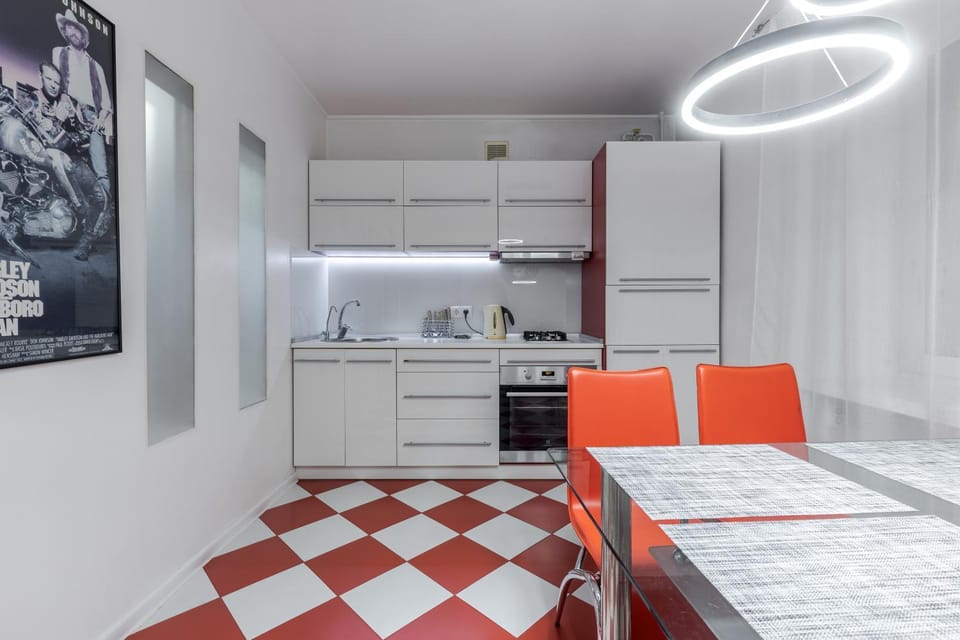 Dining area, Communal kitchen