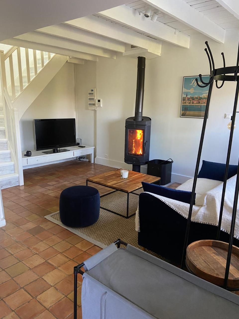 Communal lounge/ TV room, TV and multimedia, Living room