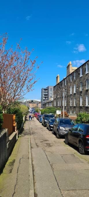 Property building, Street view