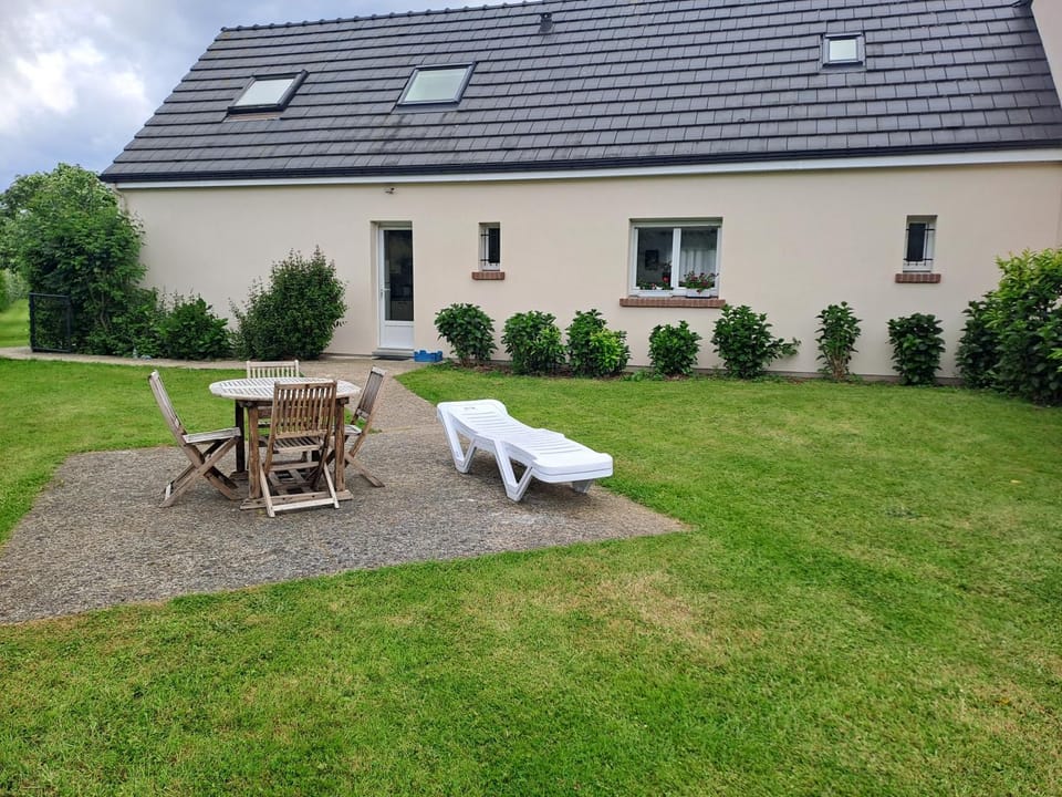 Property building, Patio