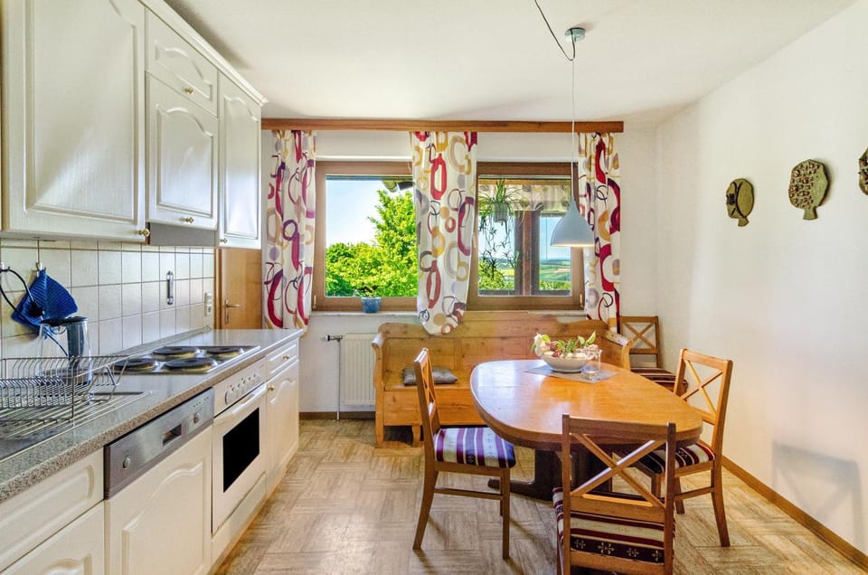 Property building, Kitchen or kitchenette, Living room