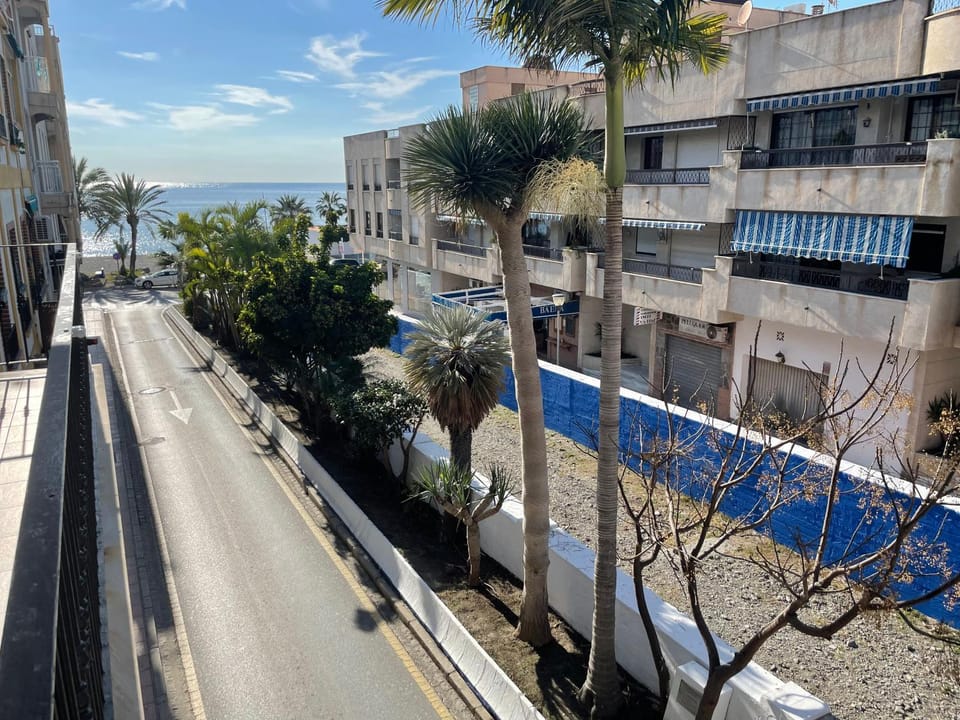 El SOL del SUR Apartment in La Herradura