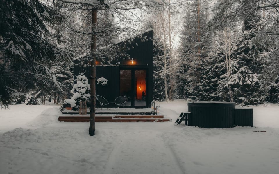 Property building, Natural landscape, Winter, Hot Tub