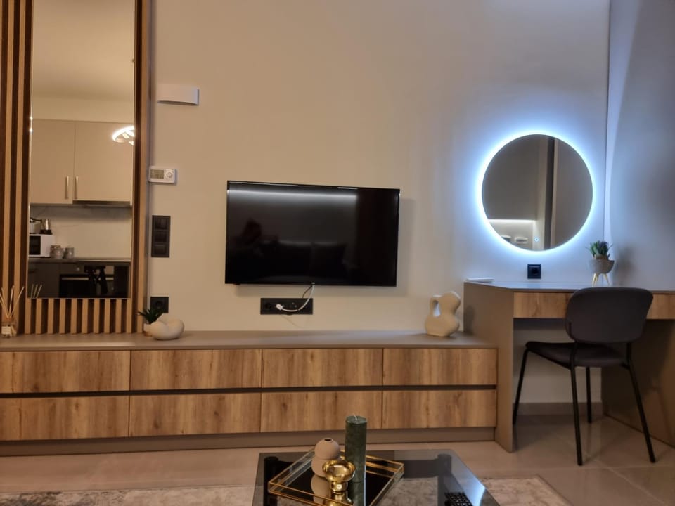 Iris City Center Premium Studio Apartment in Thessaloniki