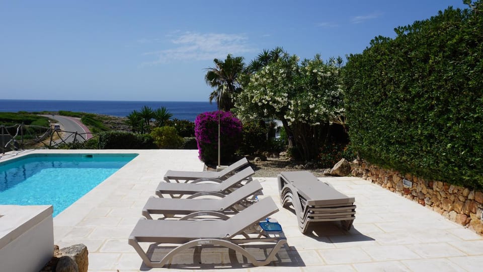 Villa en primera linea de mar cerca de Binibeca Villa in Balearic Islands
