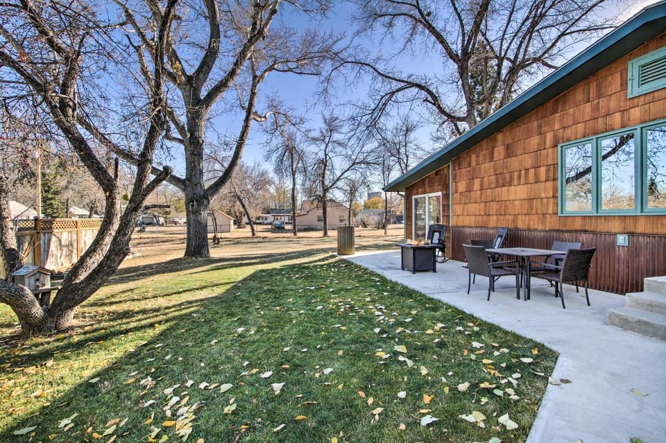 Cozy Choteau Home w/ Fire Pit, Grill, Yard! House in Idaho