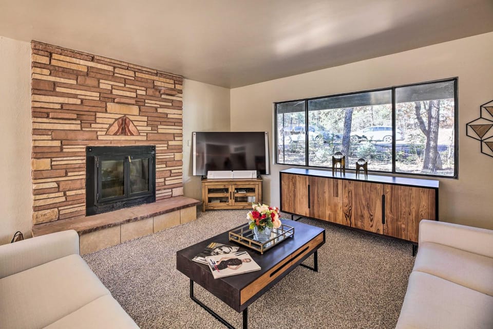 'Lakeside Traditions' Arizona Home w/ Game Room! House in Pinetop-Lakeside