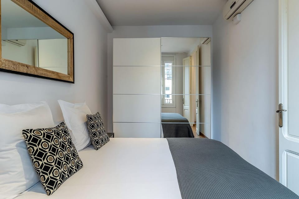 Bed, Bedroom, wardrobe