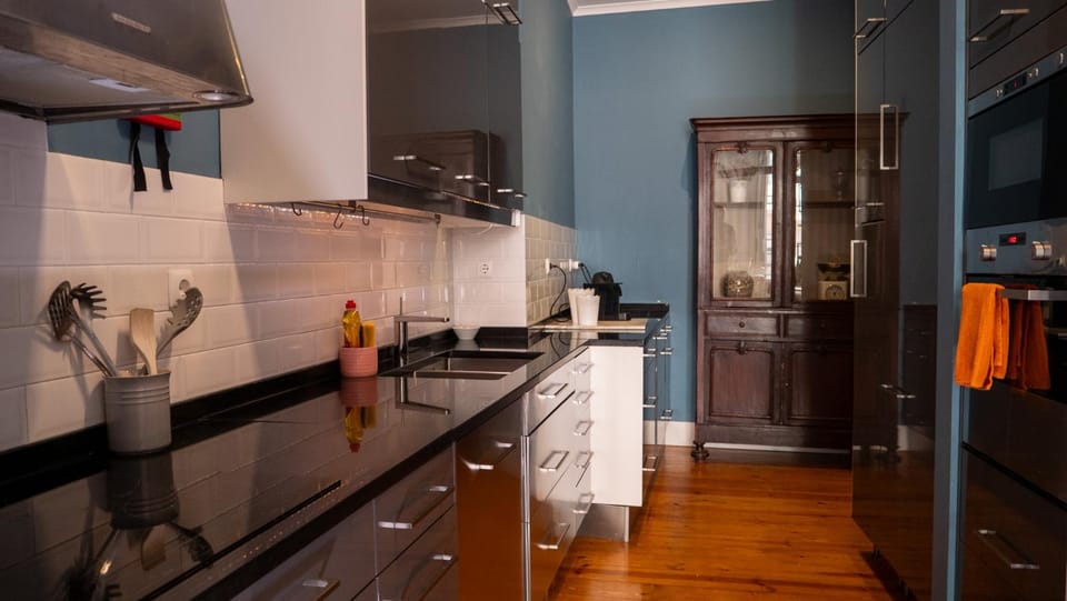 Bairro Alto 4 Bedrooms 3 Baths Sleeps 8 Apartment in Lisbon