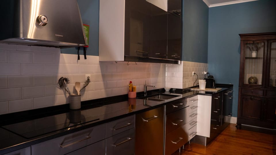 Beautiful and Stylish 5BR in the heart of Chiado Apartment in Lisbon