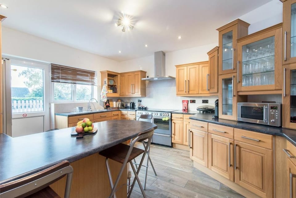 Mountsorrel House - Spacious 5bed in Leicester Ideal for Families and Contractors Apartment in Charnwood