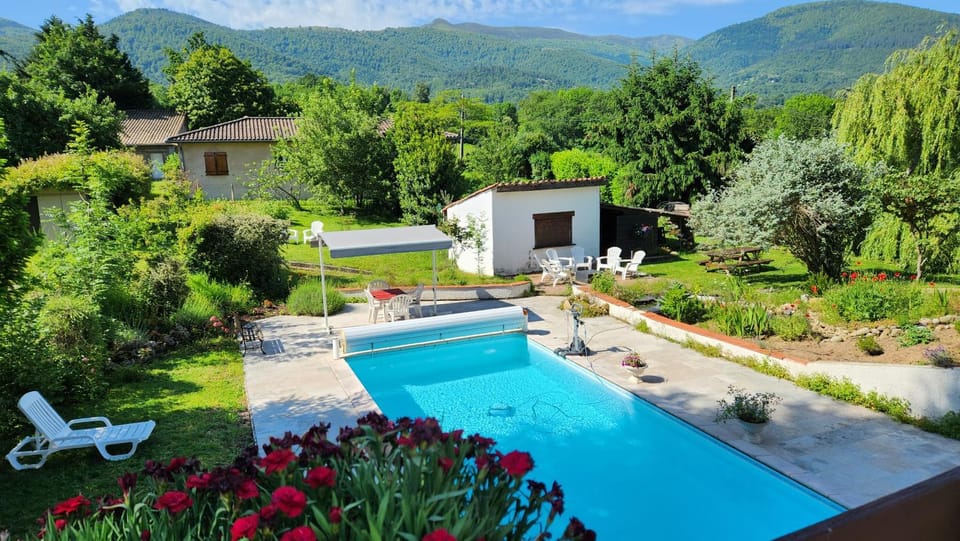 Day, Garden, Garden view, Mountain view, Pool view, Swimming pool, sunbed