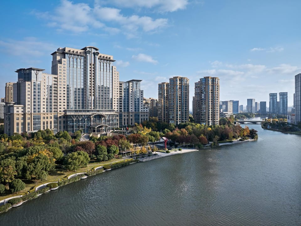 Property building, Day, Natural landscape, City view, Lake view