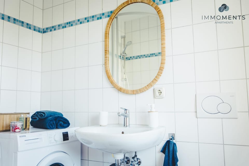 Shower, Bathroom, washing machine