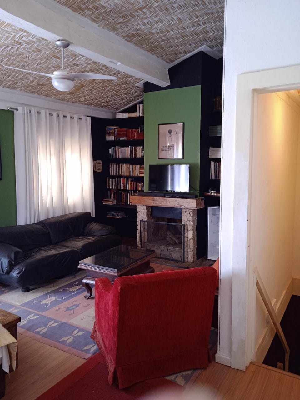 Communal lounge/ TV room, TV and multimedia, Living room