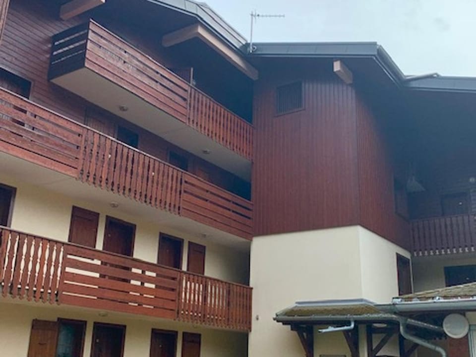 Appartement rénové proche lac et navette, 4 pers, non-fumeur, sans internet Apartment in Morillon