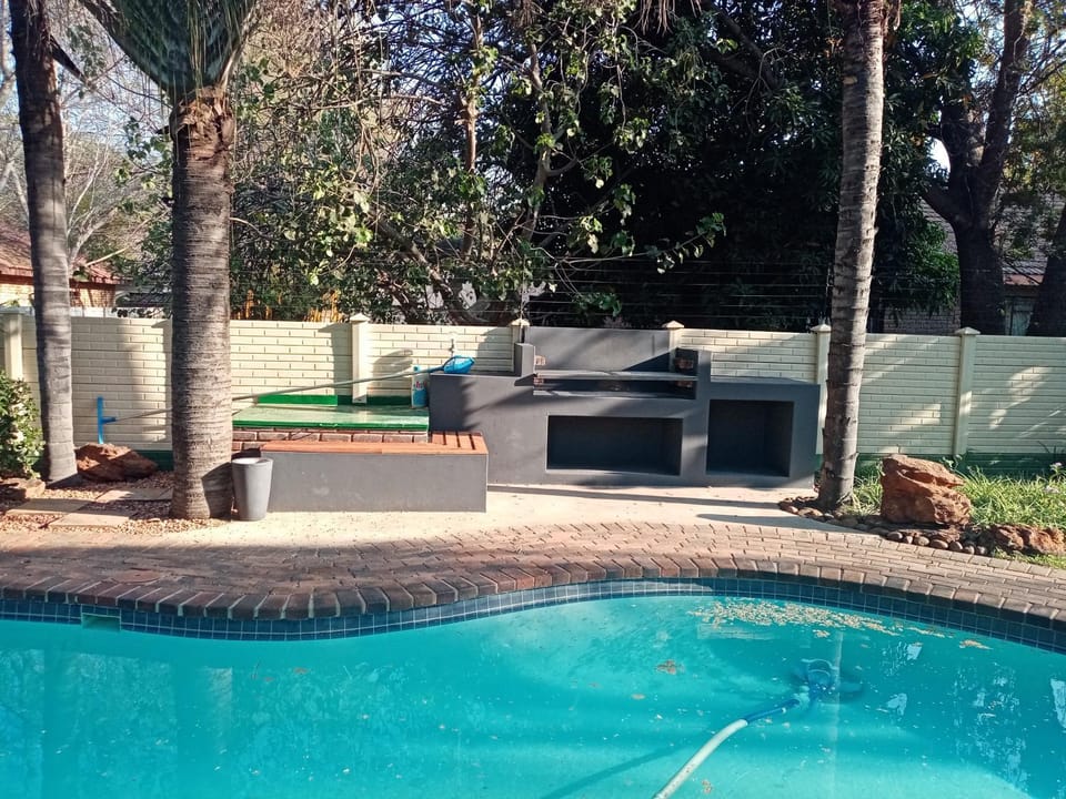 De la Rose Guesthouse Bed and Breakfast in South Africa