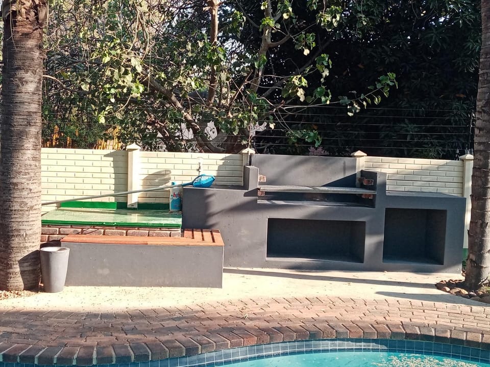 De la Rose Guesthouse Bed and Breakfast in South Africa