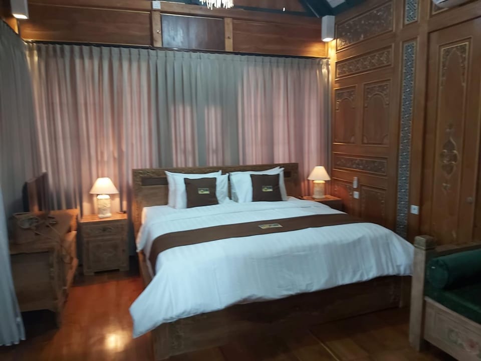 Bed