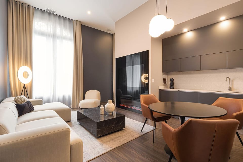 TV and multimedia, Living room, Seating area, kitchen
