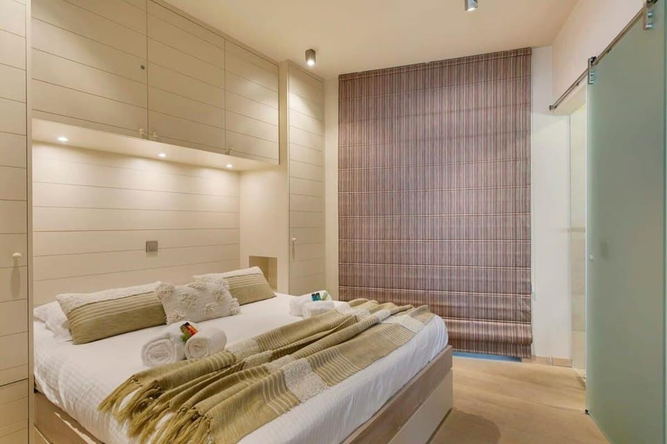 Casiola - Unique apartment with sea-view near the center Apartment in Knokke-Heist