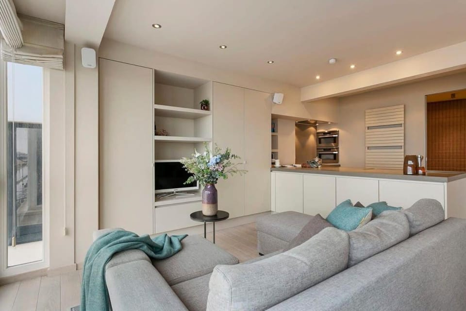 Casiola - Unique apartment with sea-view near the center Apartment in Knokke-Heist