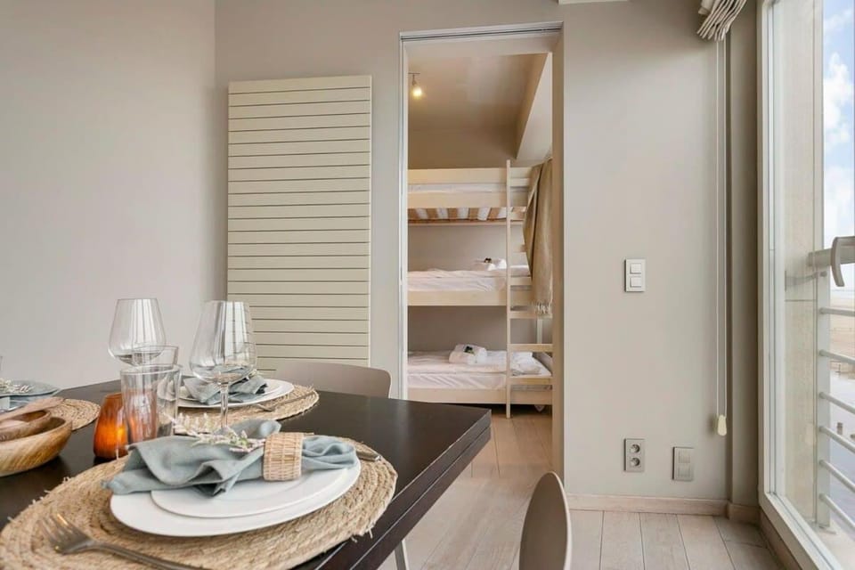 Casiola - Unique apartment with sea-view near the center Apartment in Knokke-Heist