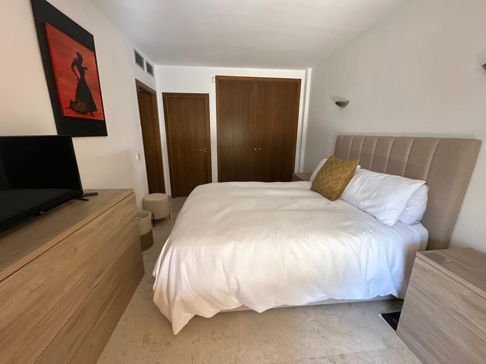 Living room, Bedroom