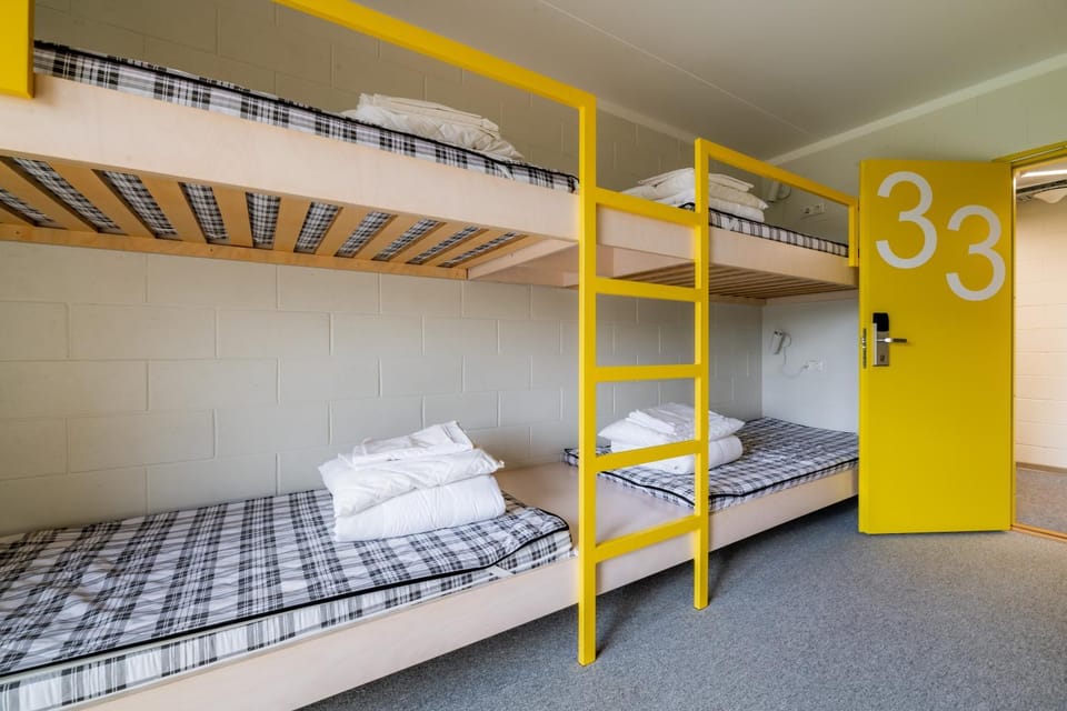 bunk bed