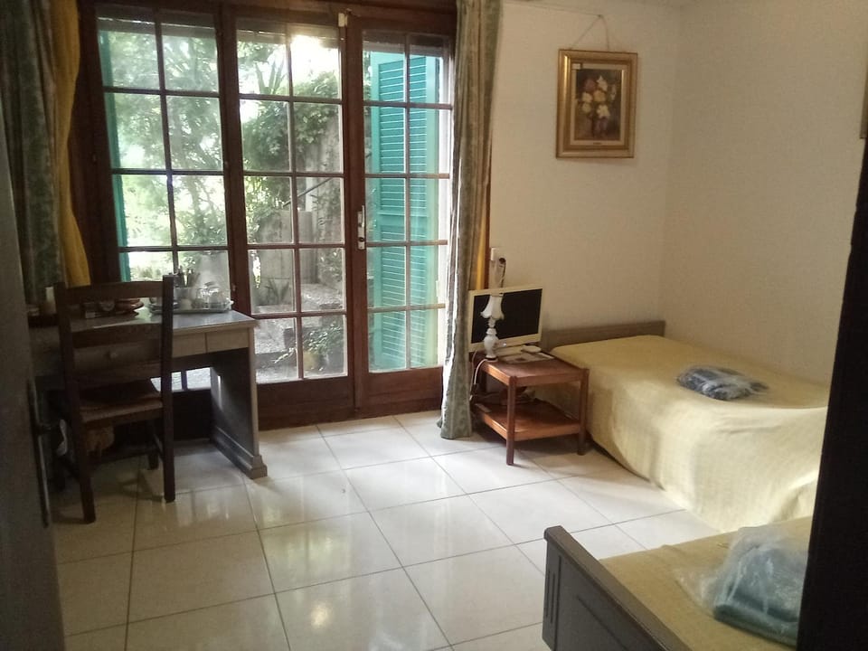 Petit St George 100mt du lac a Montreux Bed and Breakfast in Montreux