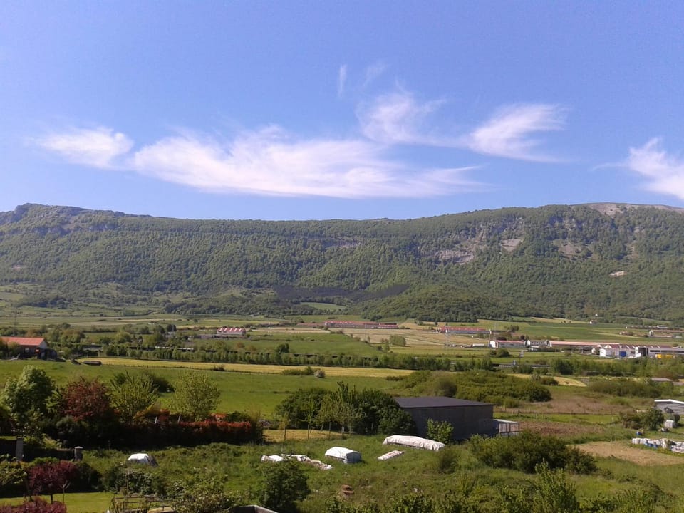 Nearby landmark, Natural landscape