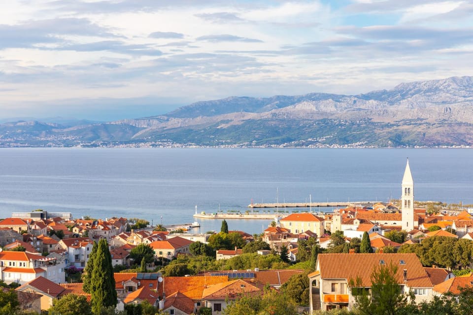 City view, Sea view