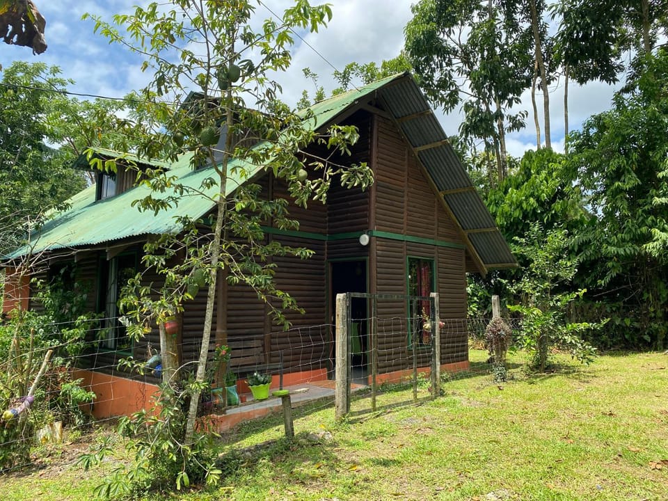 Cabaña para vacacionar río Sarapiqui House in Heredia Province