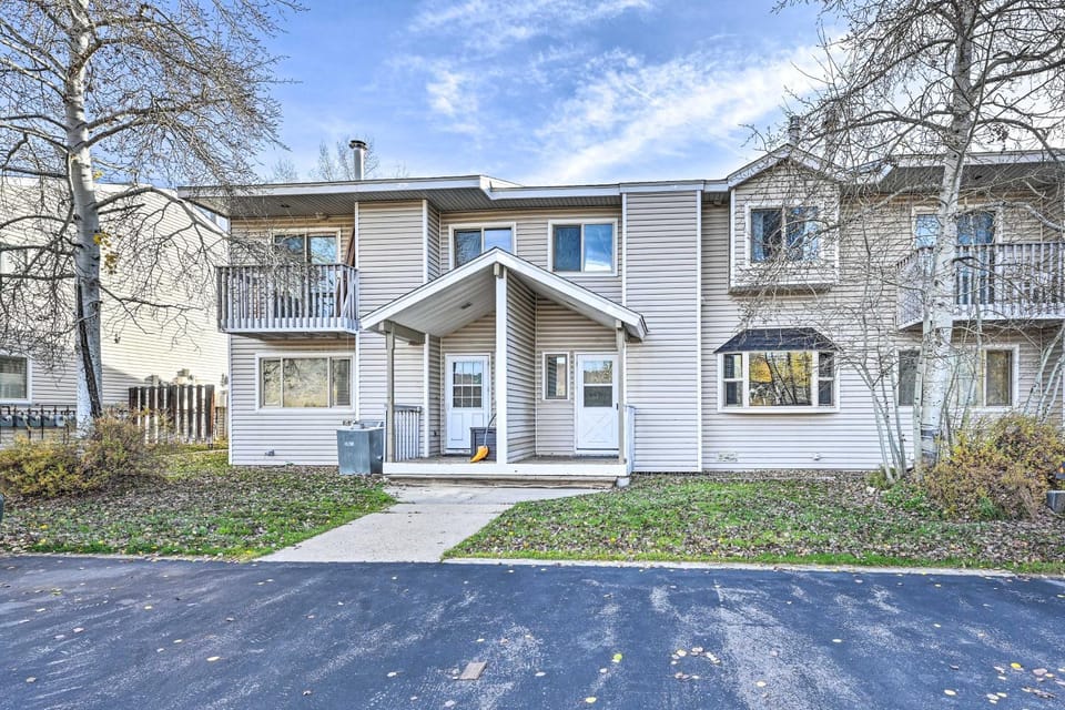Steamboat Springs Townhome < 2 Mi to Lifts! House in Steamboat Springs