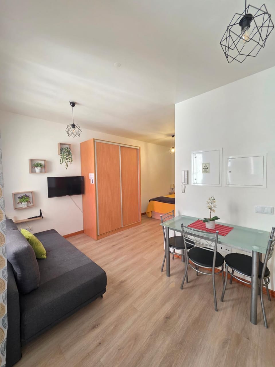 Dining area, wardrobe