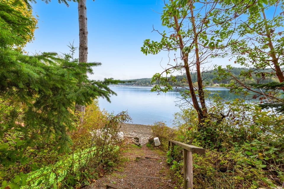 Seabeck House on Hood Canal House in Hood Canal