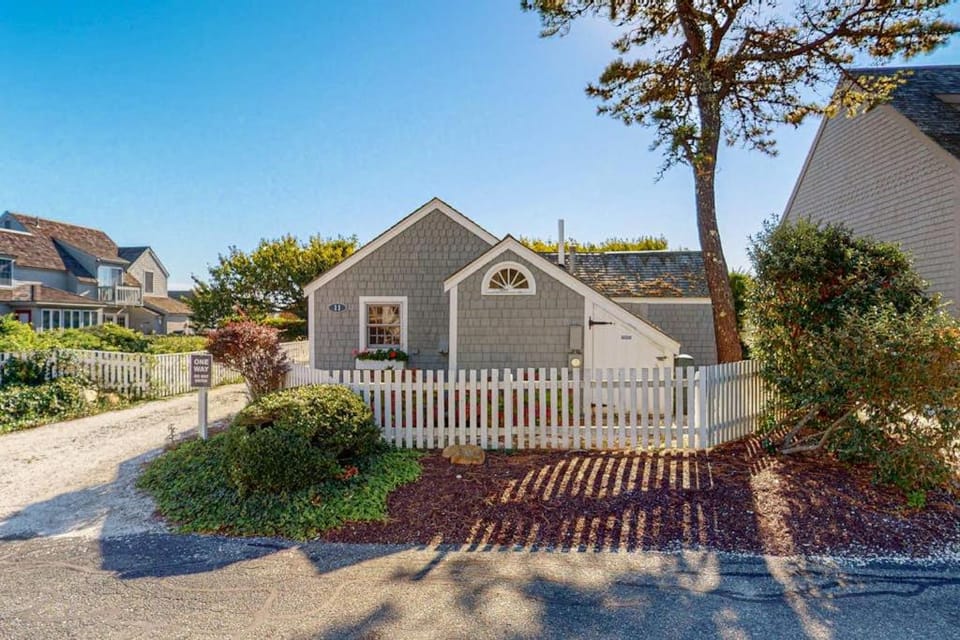 Ocean Point Oasis House in New Seabury