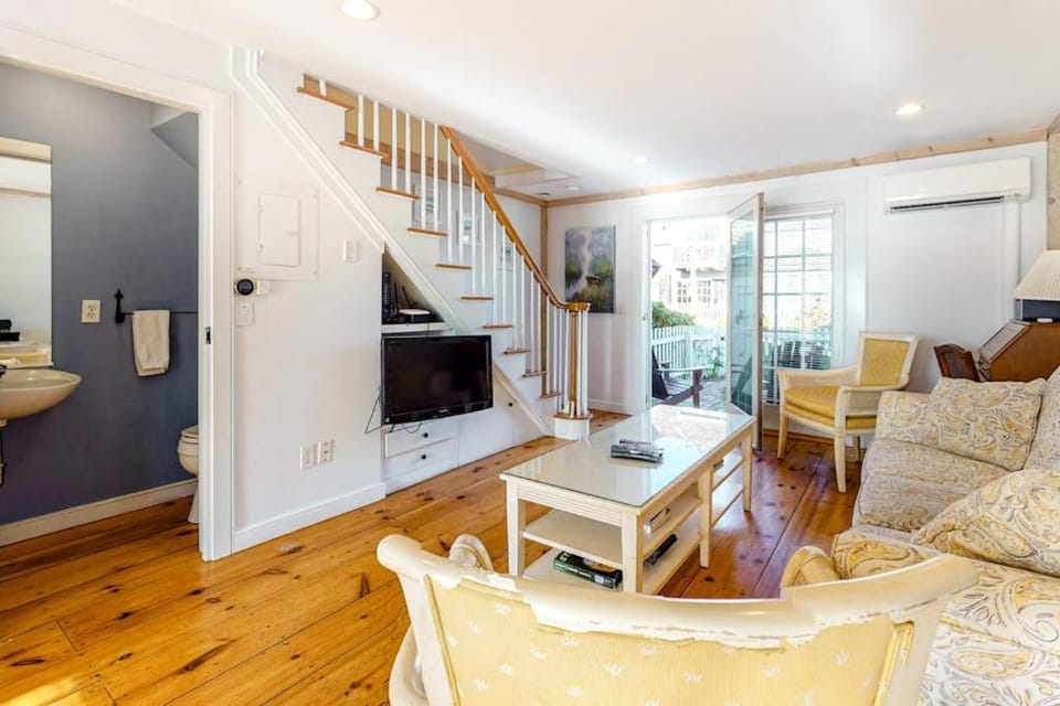 Hammock Hideaway House in New Seabury