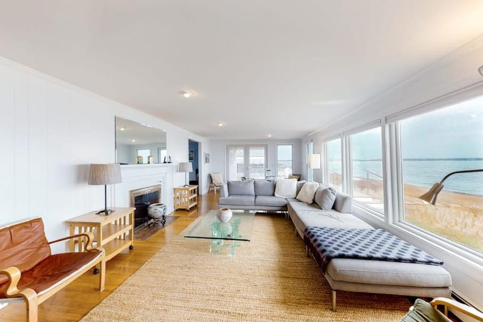 Kalmus Park Retreat House in Hyannis