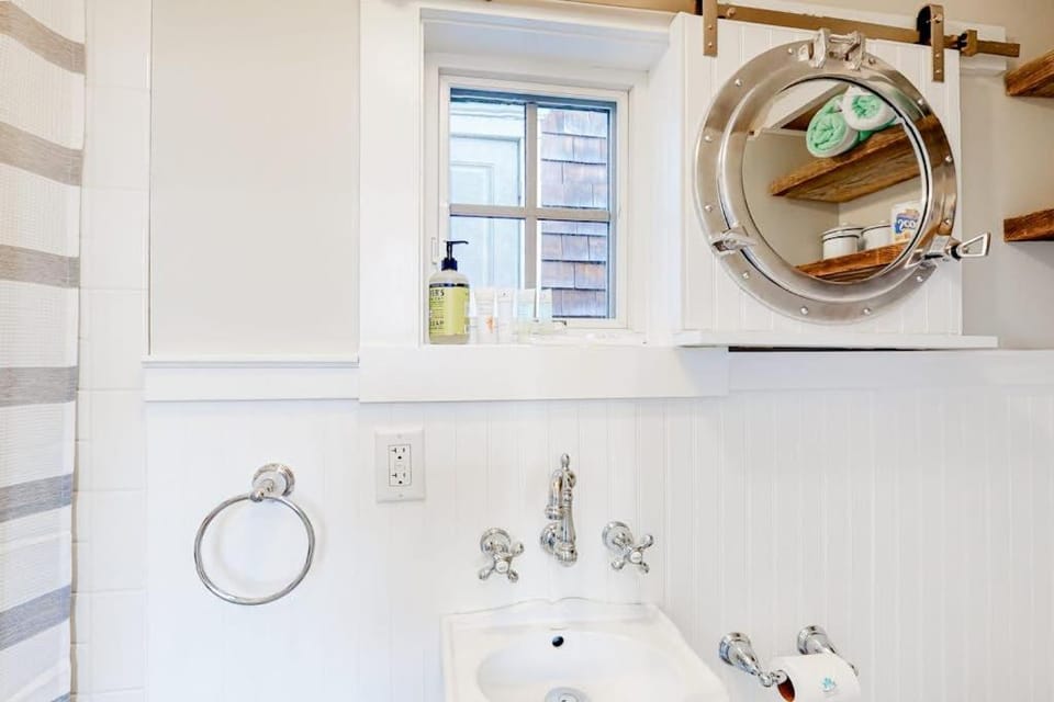 Long Point Getaway House in Provincetown